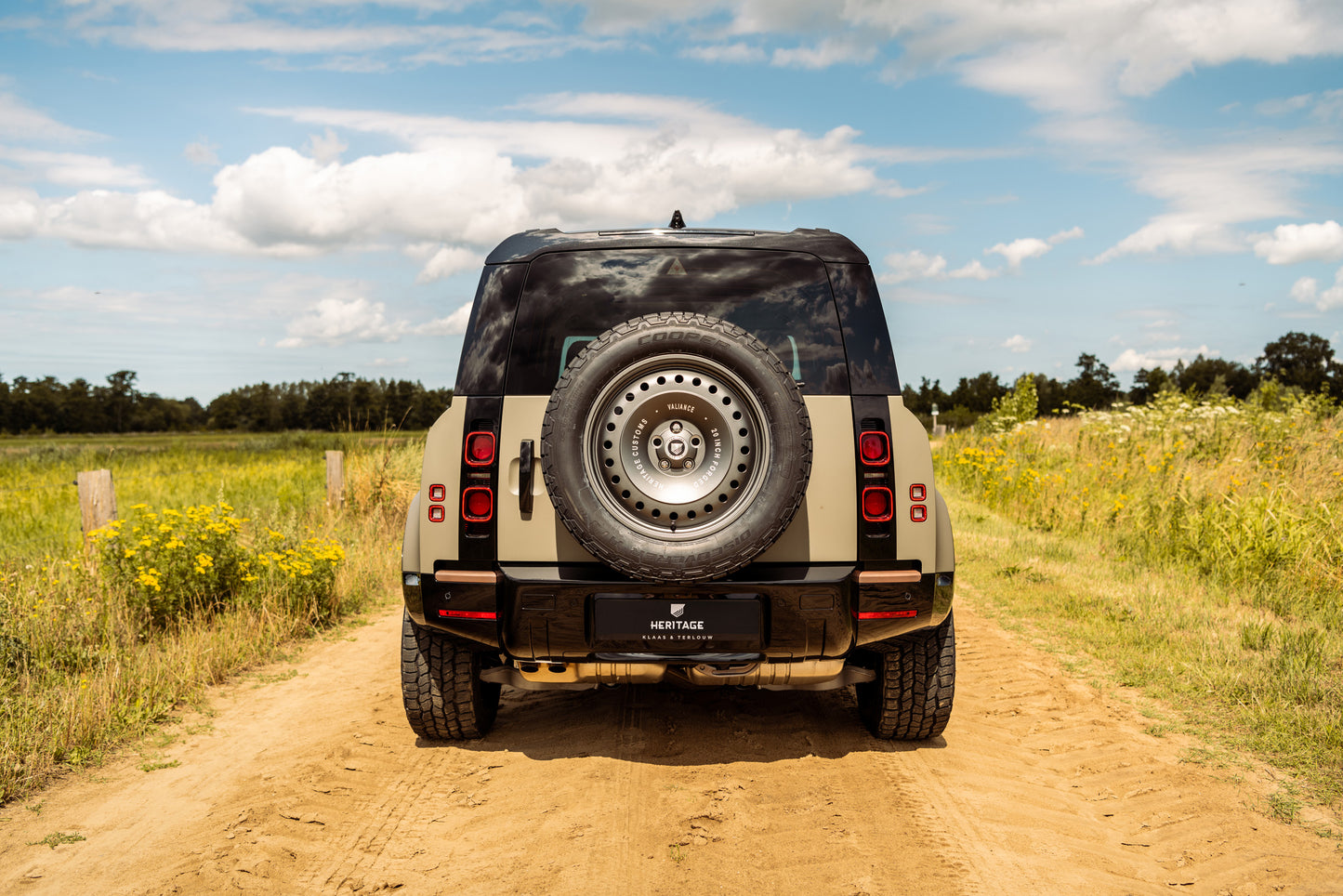 Velg Defender Heritage Customs 20" - Rock Dust - mat zwart