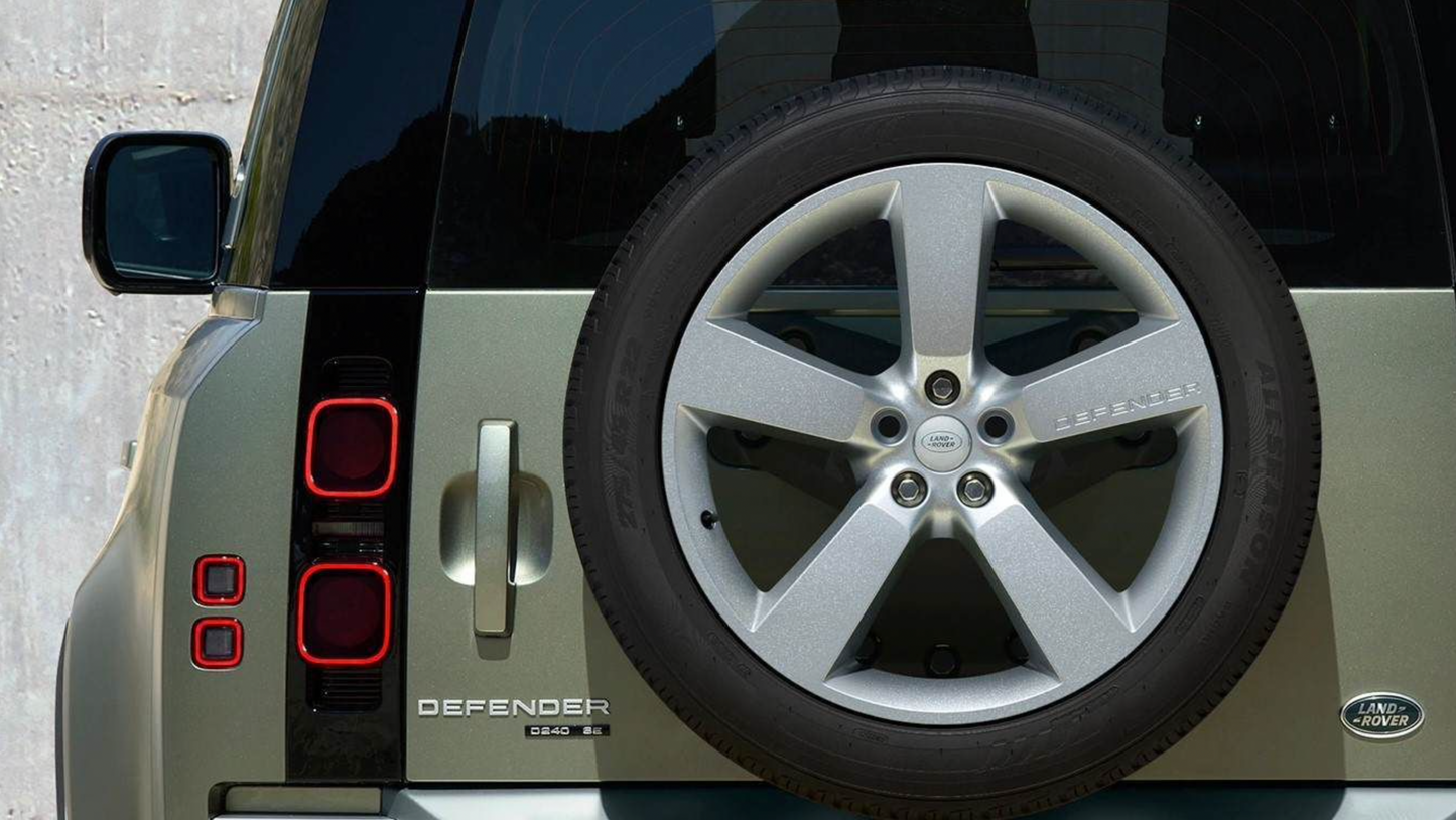22" STYLE 5098 - set van 5 incl banden