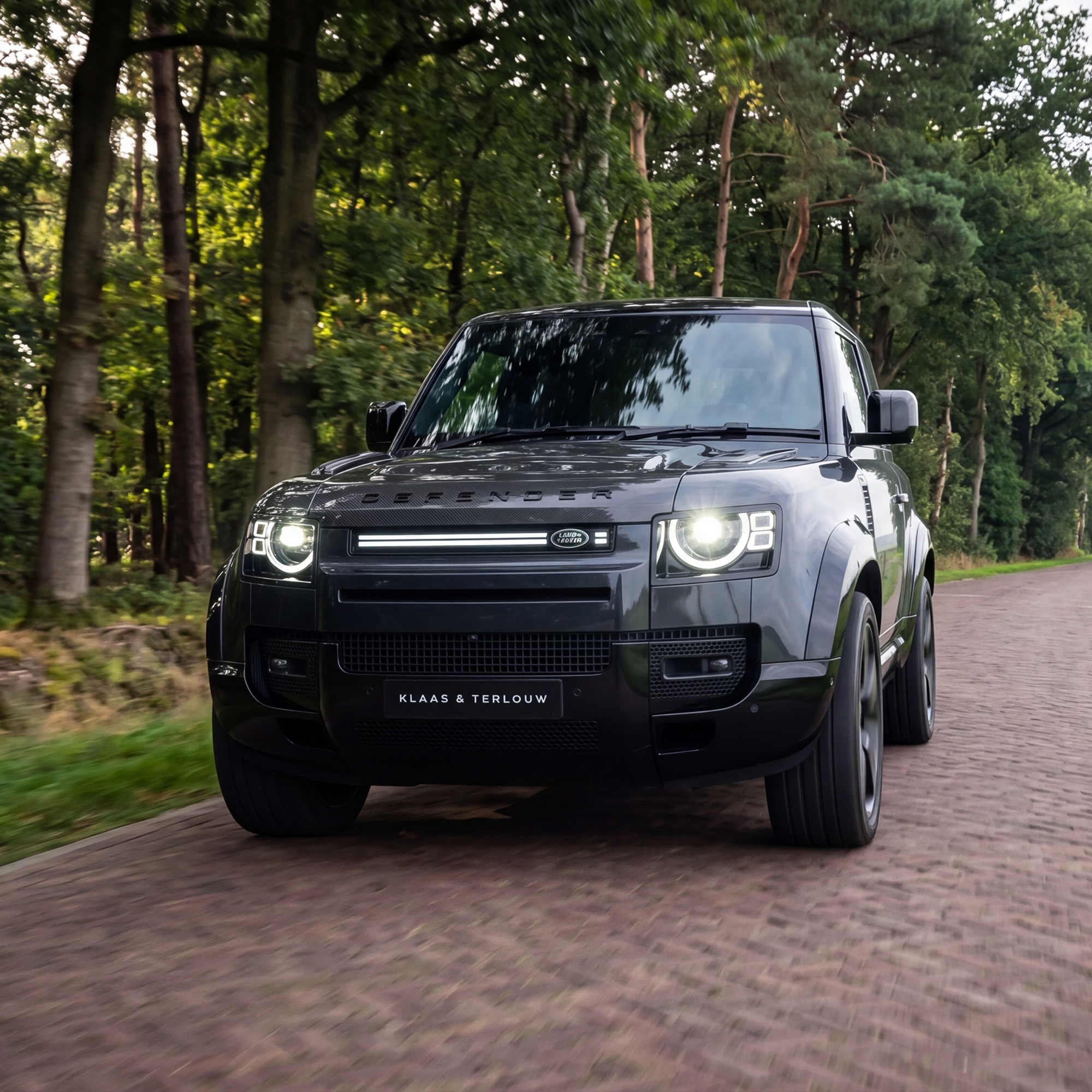 Frontgrille met Dubbele LED-Lichtbalk voor Land Rover Defender 90 & 110