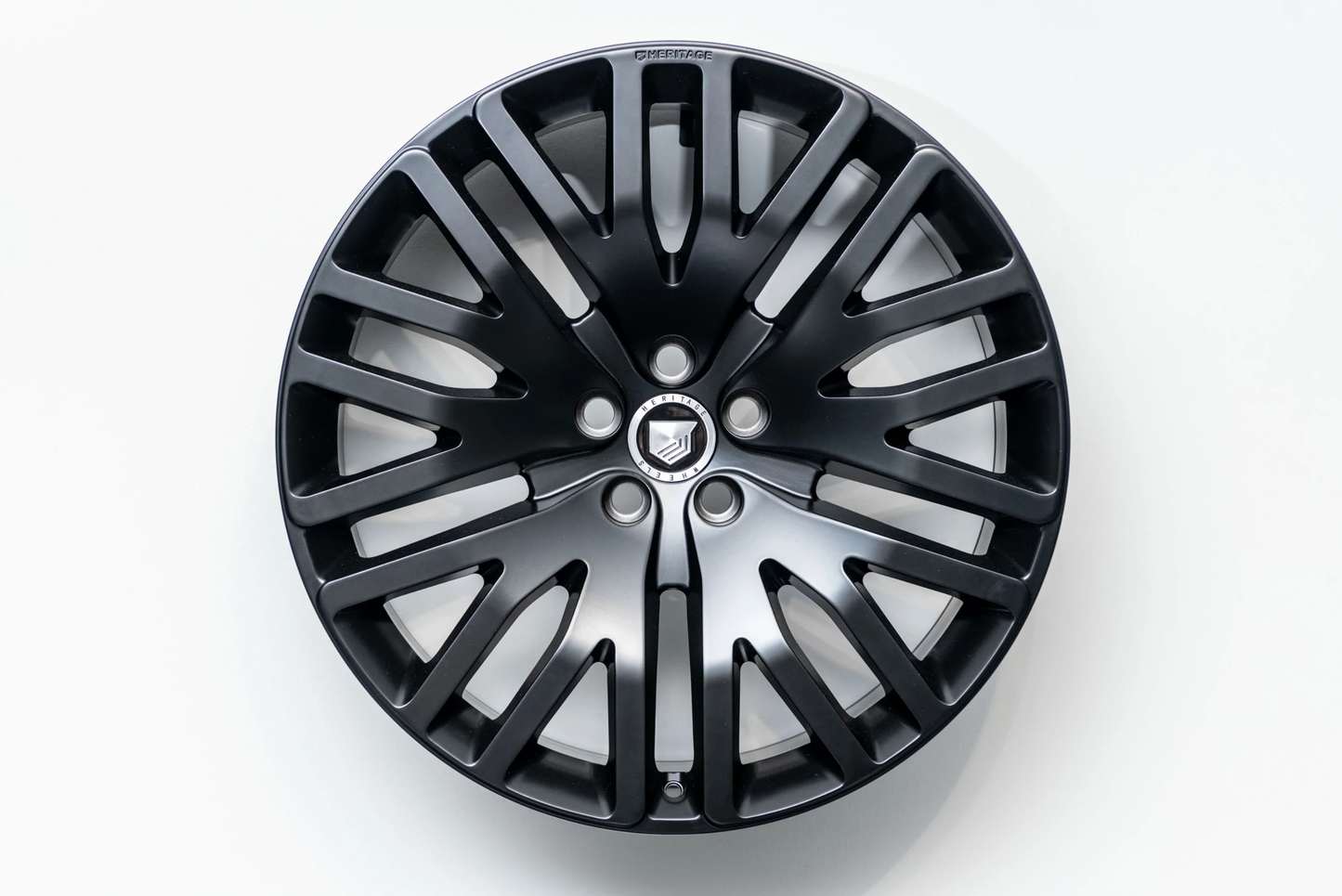 Velg Defender Heritage Customs 22" - Black Crow - mat zwart