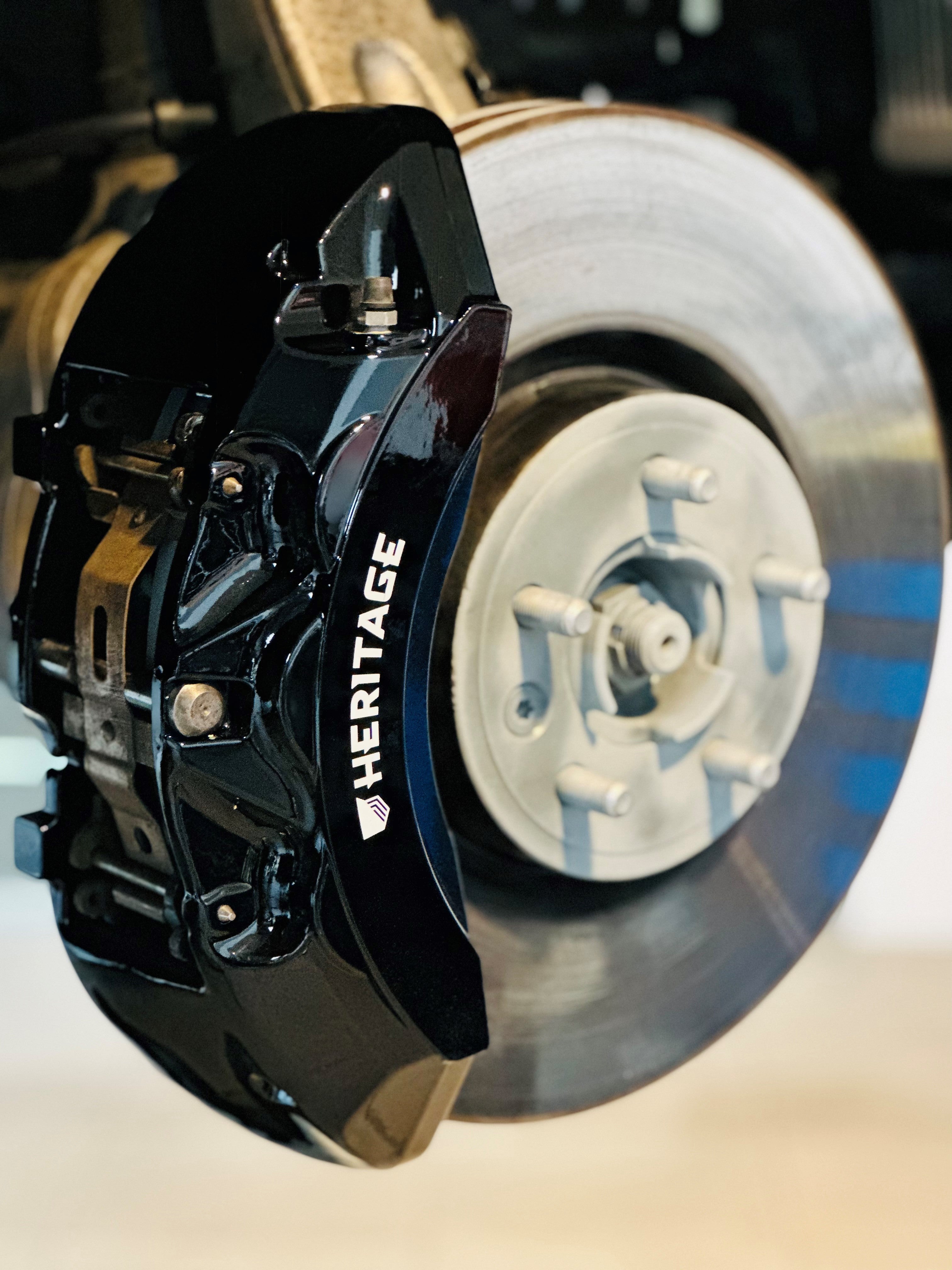 Remklauwen spuiten Land Rover Defender >MY2020