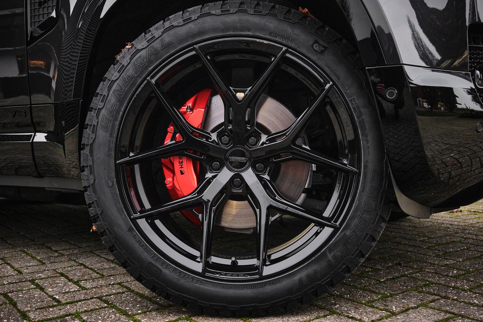 Remklauwen spuiten Land Rover Defender >MY2020